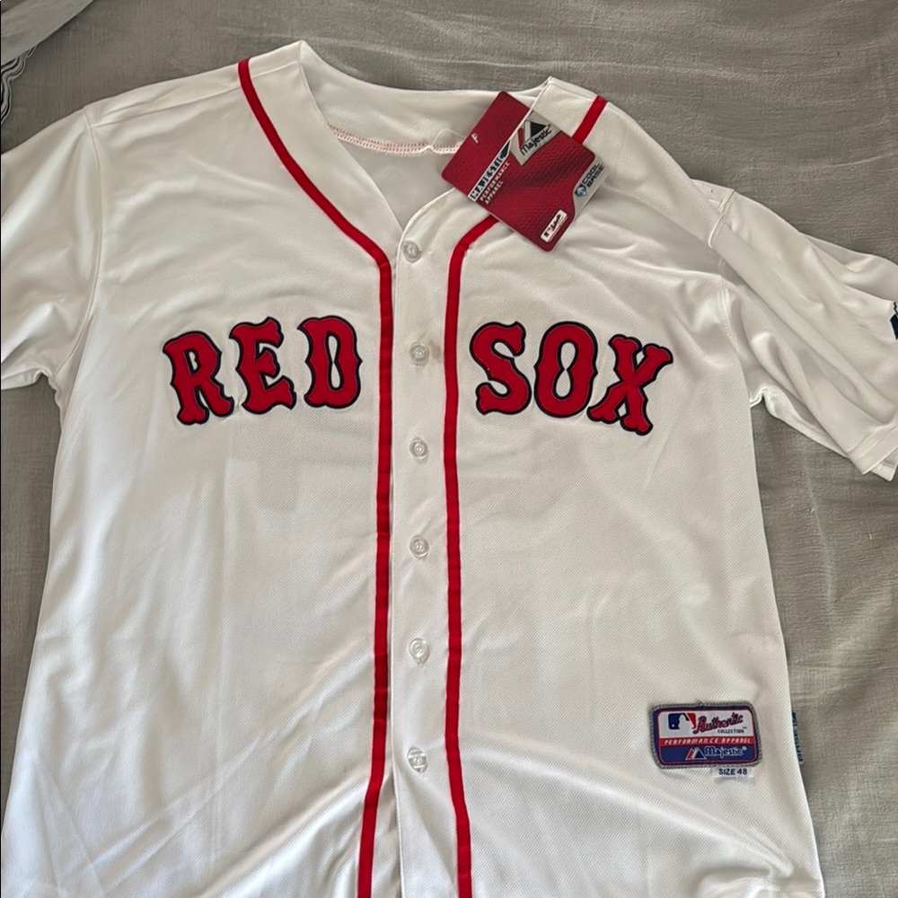 Red Six Ortiz Jersey. Size 48 mens (XL)